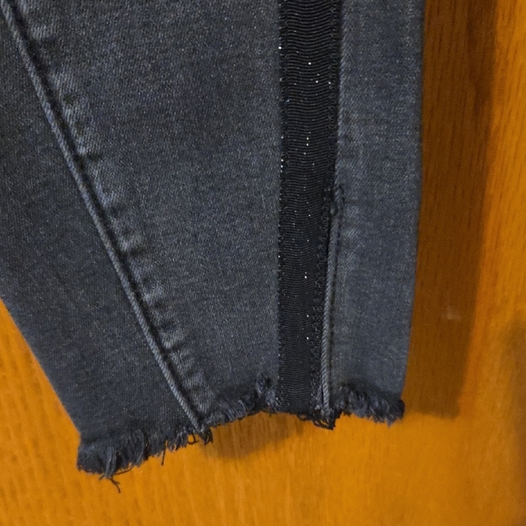 PAIGE Charcoal Skinny Jeans - Picture 4 of 9